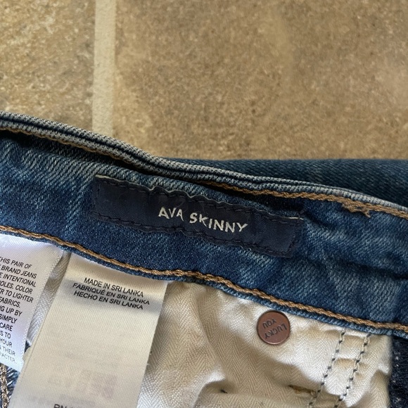 Lucky Brand Ava Skinny Jeans - Picture 3 of 4